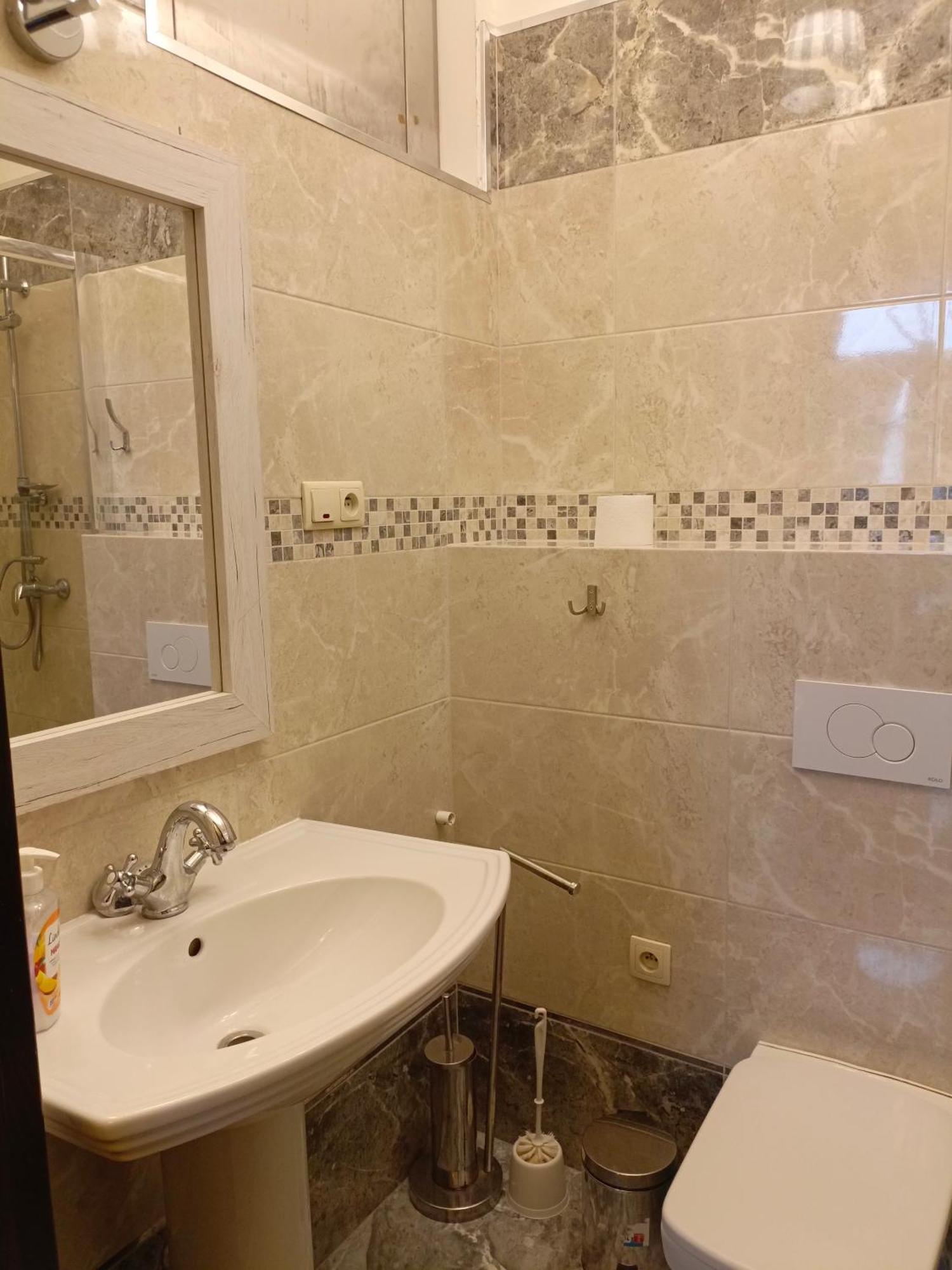 Dwor Pod Rozami Bed & Breakfast Smolec Room photo